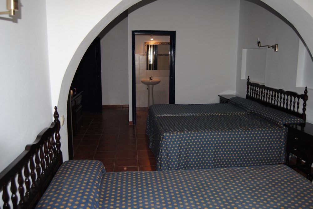 Hospederia El Mellizo Hotel Карбонерас Екстериор снимка